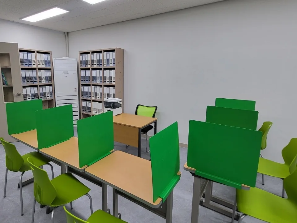와와학습코칭센터 운정호수점 학습 공간 1