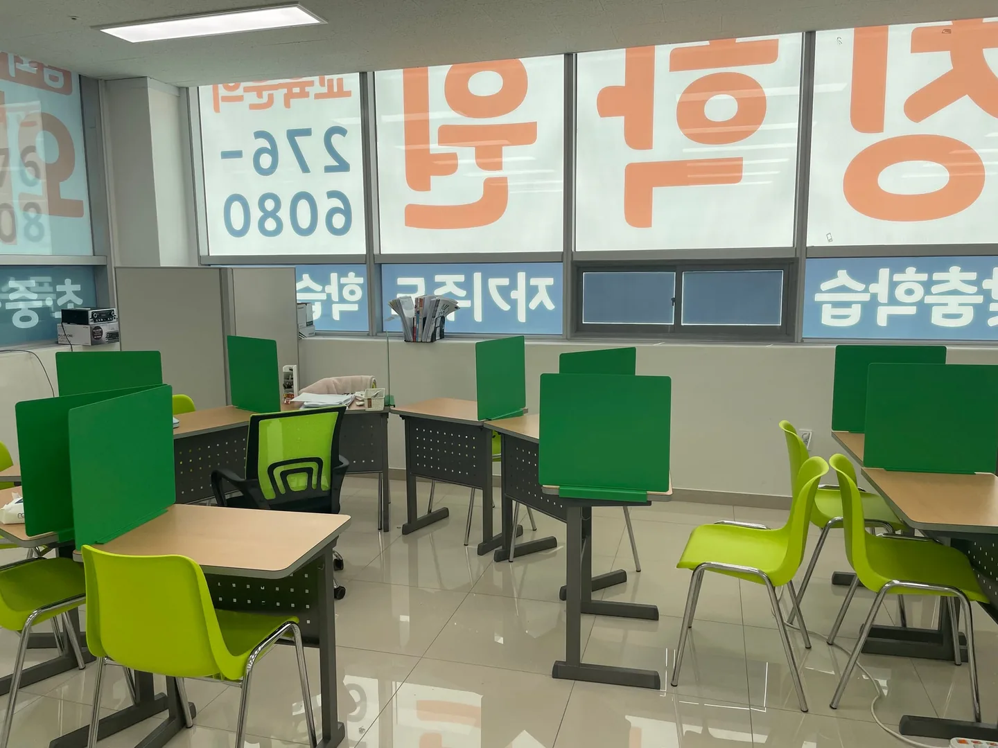 와와학습코칭센터 남외점 학습 공간 2